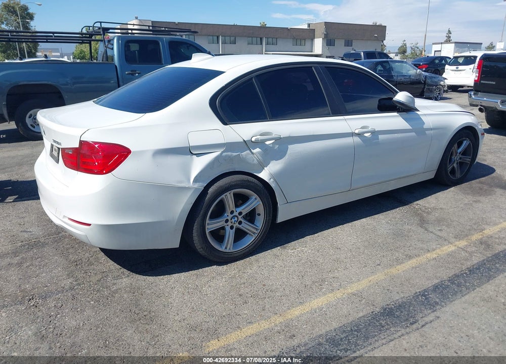 2013 BMW 3 SERIES VIN: WBA3C1C54DF440644