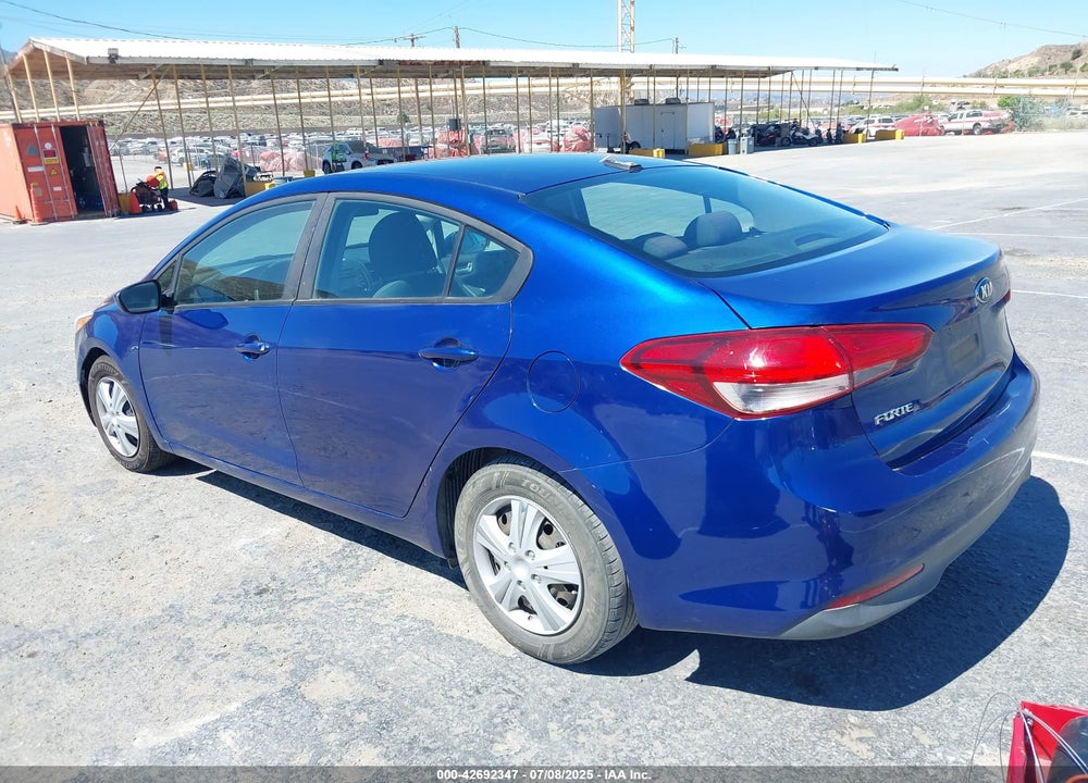 2017 KIA FORTE VIN: 3KPFL4A78HE030208