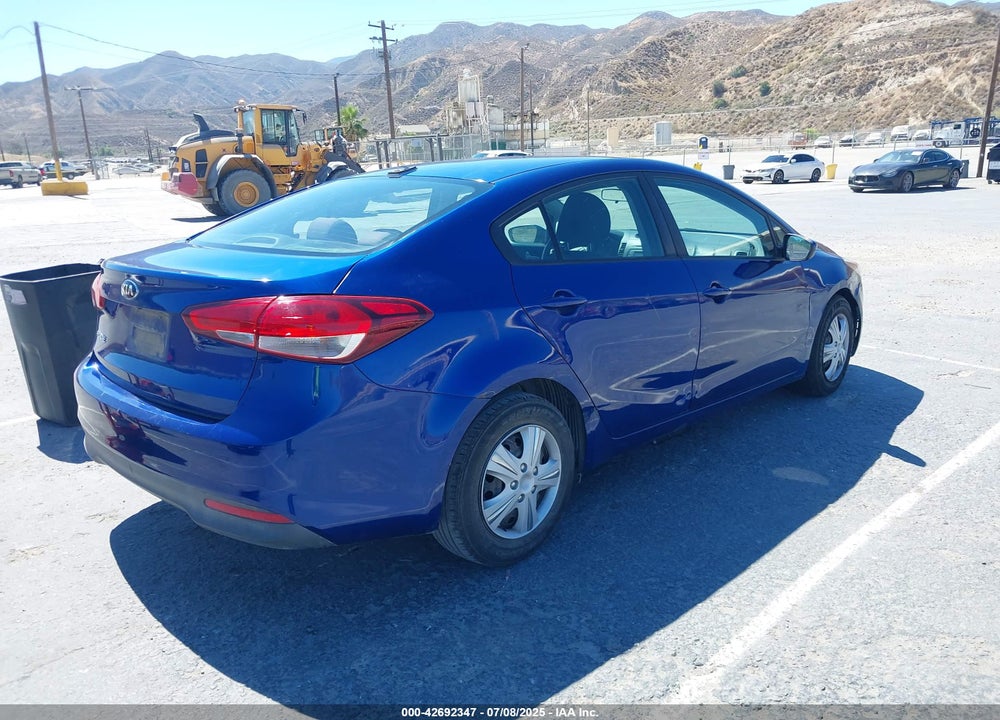 2017 KIA FORTE VIN: 3KPFL4A78HE030208