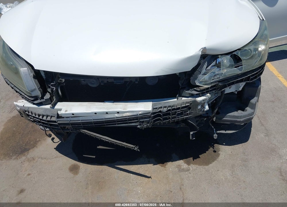 2015 HONDA ACCORD VIN: 1HGCR2F7XFA067101
