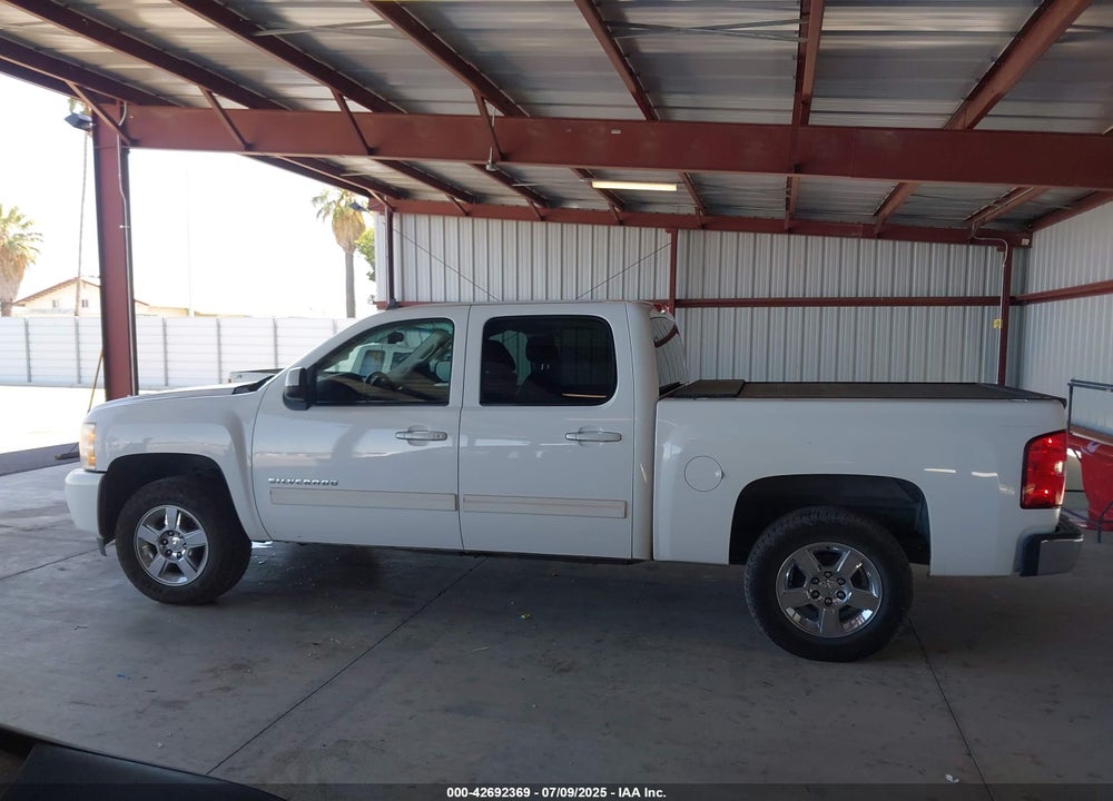 2011 CHEVROLET SILVERADO 1500 VIN: 3GCPCTE07BG350305