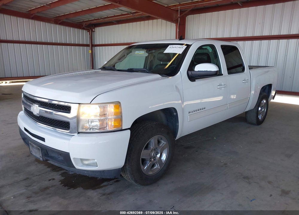 2011 CHEVROLET SILVERADO 1500 VIN: 3GCPCTE07BG350305