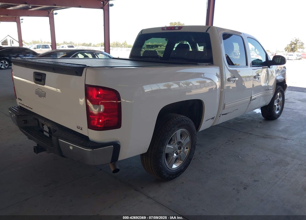 2011 CHEVROLET SILVERADO 1500 VIN: 3GCPCTE07BG350305