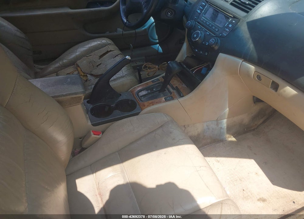 2003 HONDA ACCORD 3.0 EX VIN: 1HGCM82653A031097