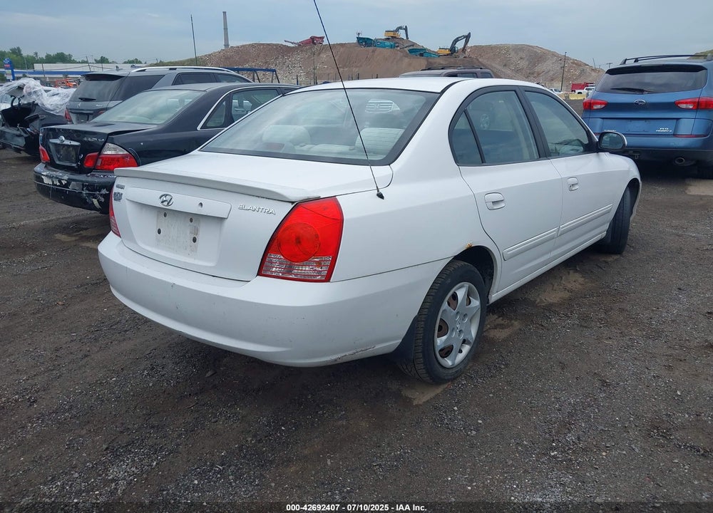2005 HYUNDAI ELANTRA GLS/GT VIN: KMHDN46DX5U154585