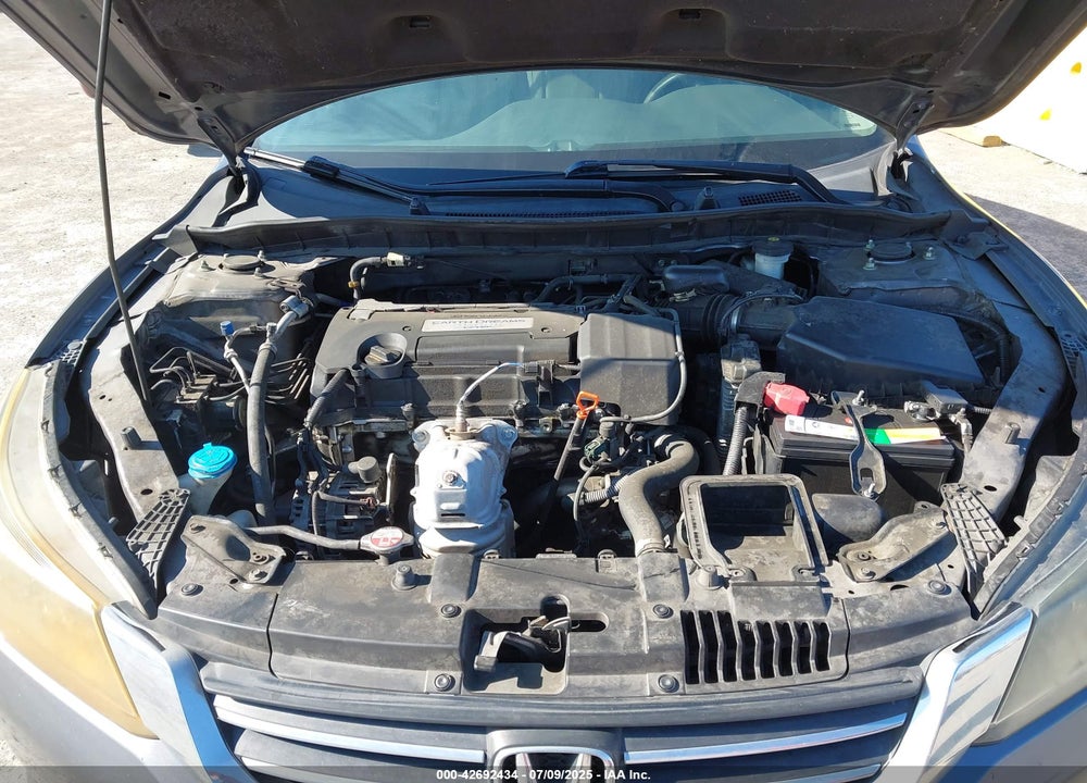 2015 HONDA ACCORD VIN: 1HGCR2F36FA216004
