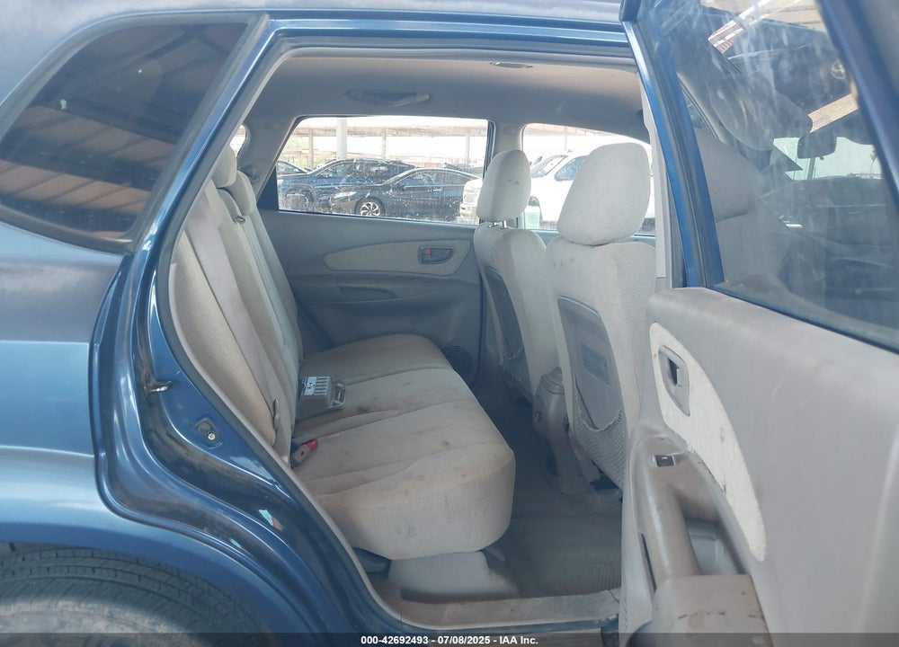 2005 HYUNDAI TUCSON GL VIN: KM8JM12B05U165149