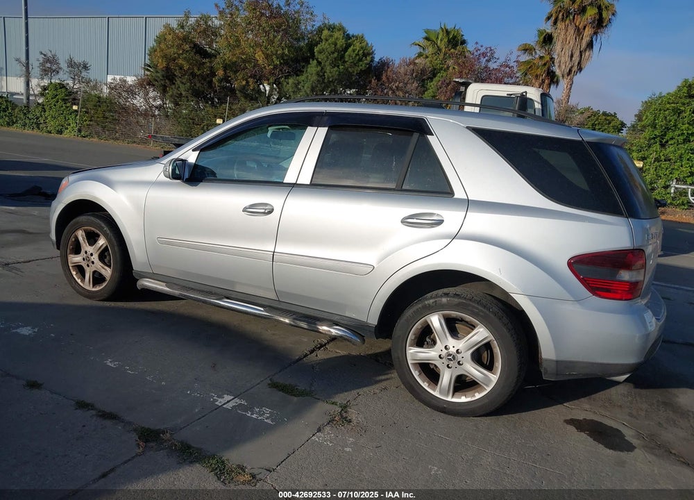 2008 MERCEDES-BENZ ML 350 4MATIC VIN: 4JGBB86E18A307571