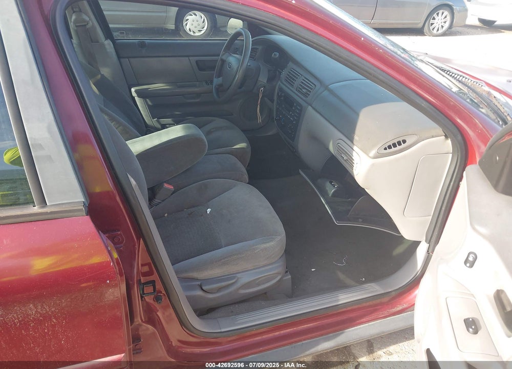 2006 FORD TAURUS VIN: 1FAFP53U26A234358