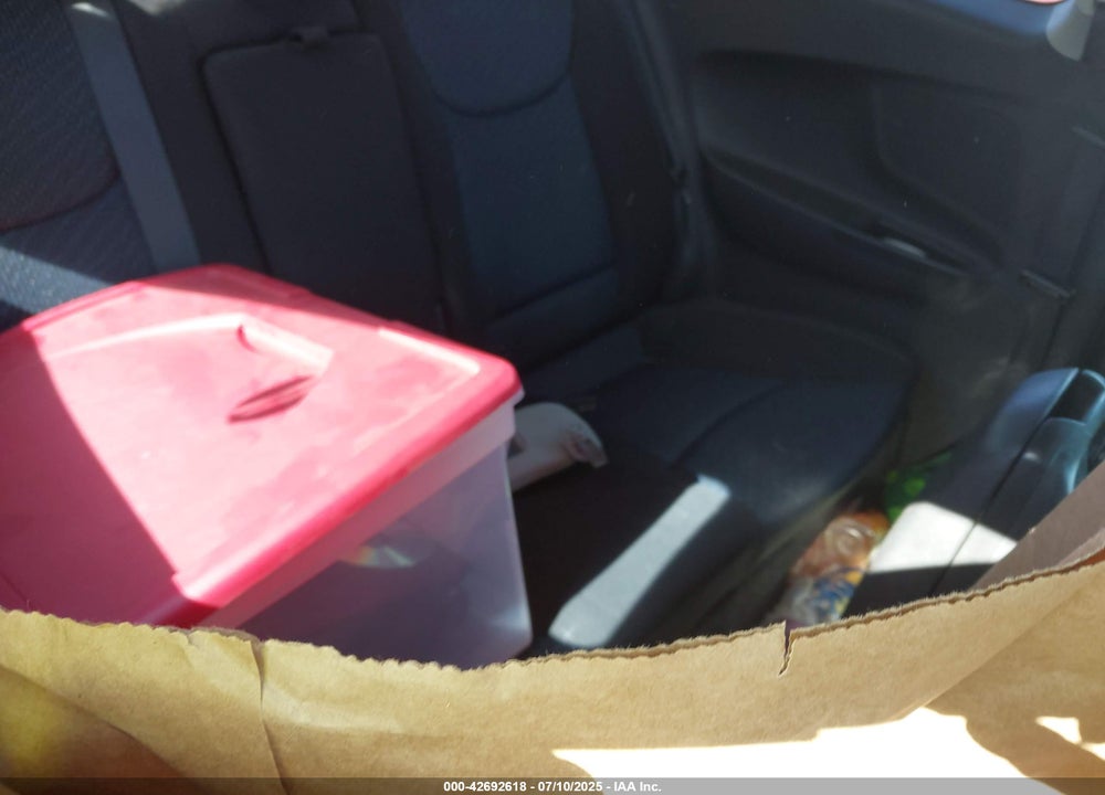 2013 HYUNDAI ELANTRA VIN: KMHDH6AE2DU018498