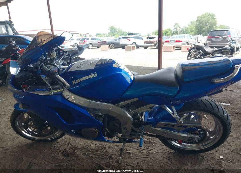 2001 KAWASAKI ZX600 J1 VIN: JKAZX4J101A040019