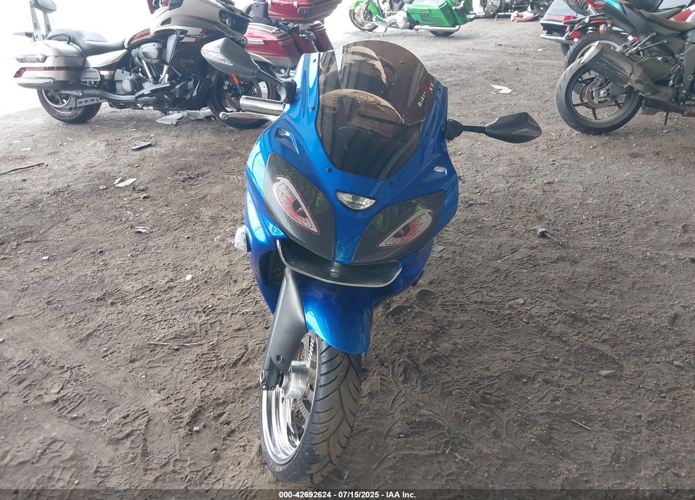 2001 KAWASAKI ZX600 J1 VIN: JKAZX4J101A040019