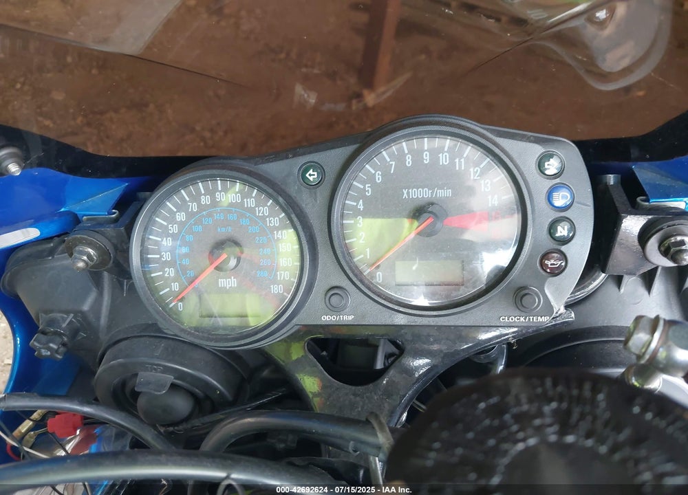 2001 KAWASAKI ZX600 J1 VIN: JKAZX4J101A040019