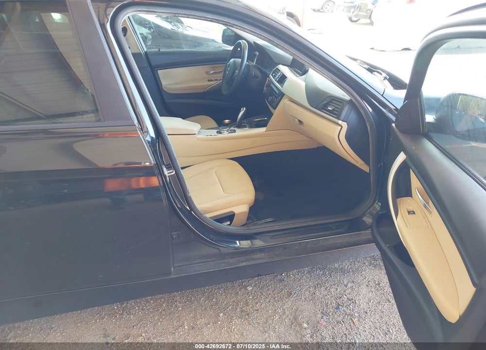 2018 BMW 3 SERIES VIN: WBA8E1G52JNU91779