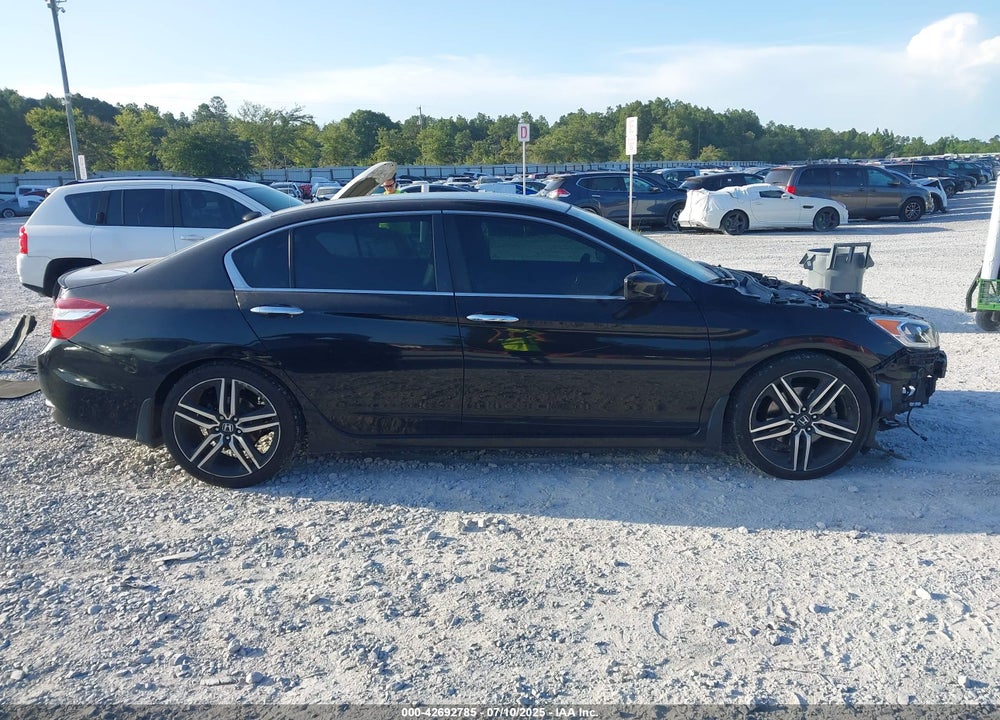 2016 HONDA ACCORD VIN: 1HGCR2F58GA155905