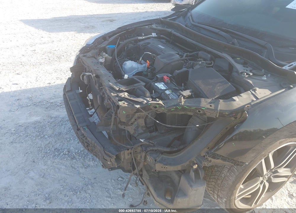 2016 HONDA ACCORD VIN: 1HGCR2F58GA155905