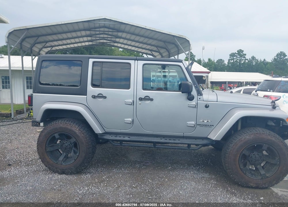 2016 JEEP WRANGLER UNLIMITED VIN: 1C4BJWEG5GL117872