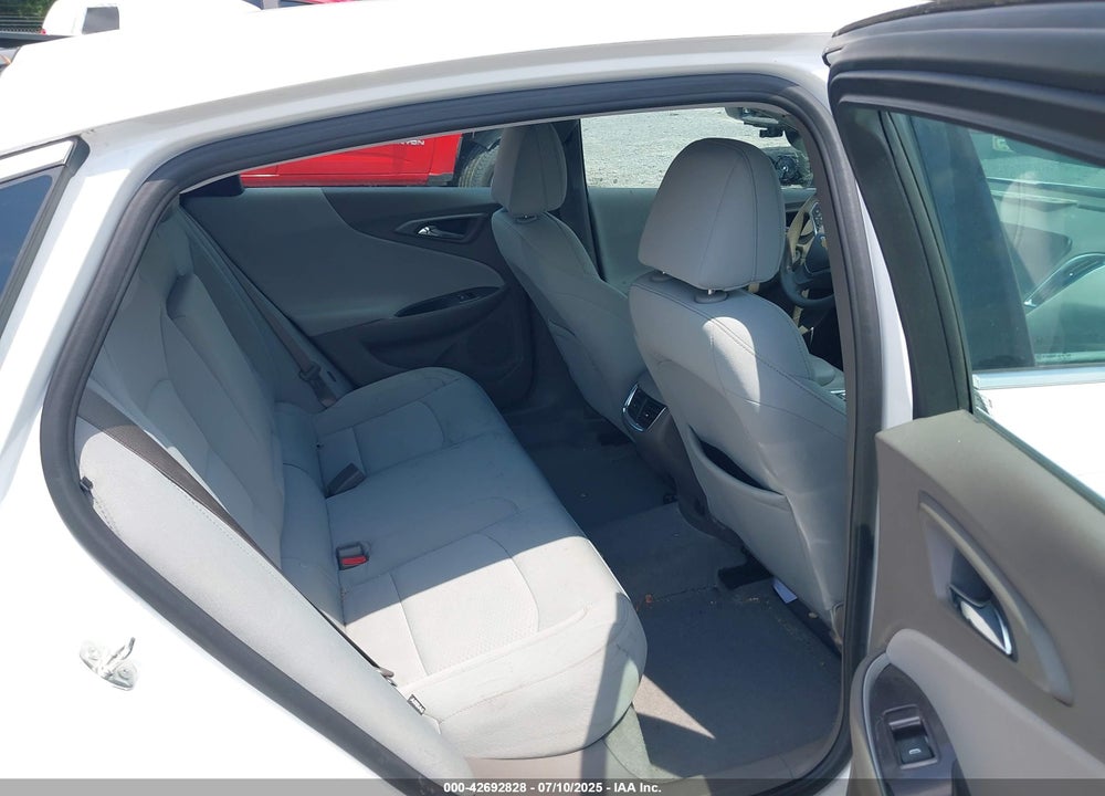 2020 CHEVROLET MALIBU FWD LT VIN: 1G1ZD5ST3LF068111