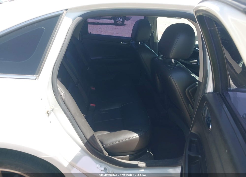 2014 CHEVROLET IMPALA LIMITED VIN: 2G1WC5E38E1141484