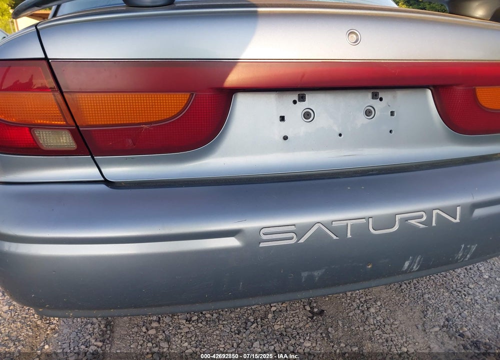 2002 SATURN S-SERIES SL2 VIN: 1G8ZK52772Z106821