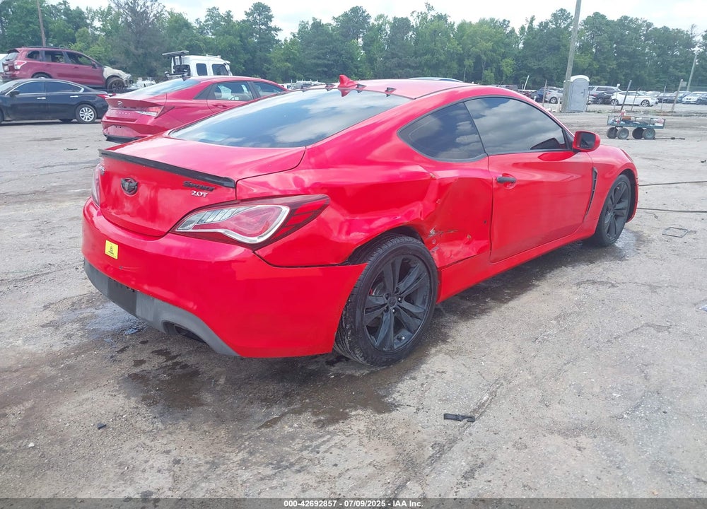 2011 HYUNDAI GENESIS VIN: KMHHT6KD5BU060618