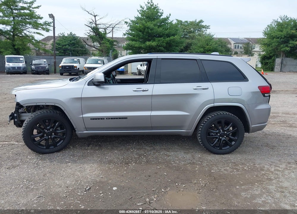 2017 JEEP GRAND CHEROKEE ALTITUDE 4X4 VIN: 1C4RJFAG0HC925004