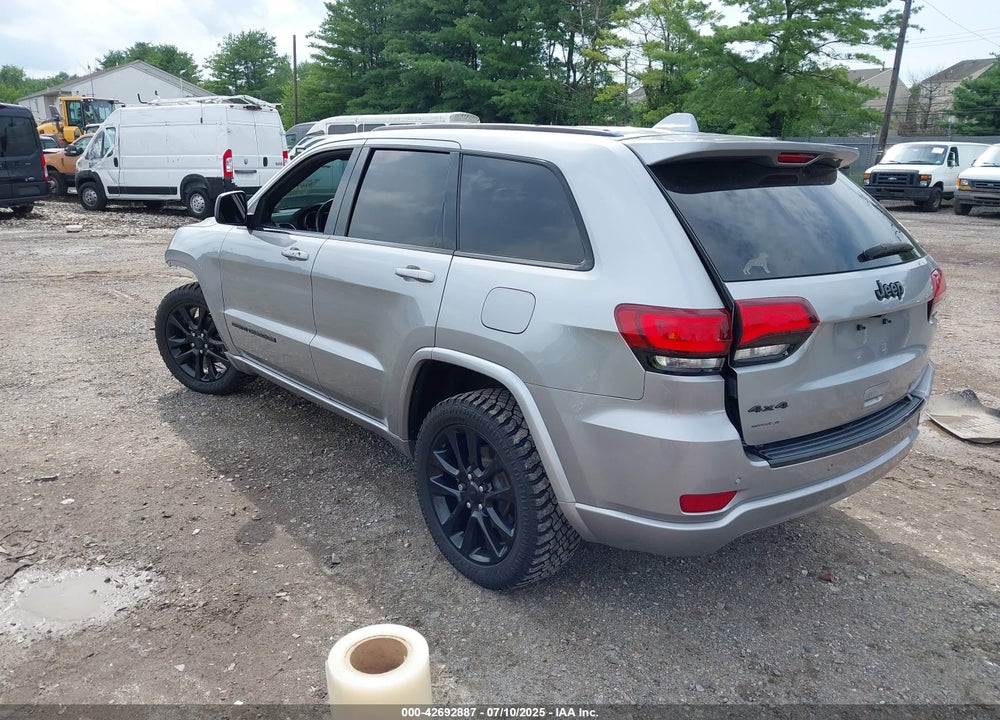 2017 JEEP GRAND CHEROKEE ALTITUDE 4X4 VIN: 1C4RJFAG0HC925004