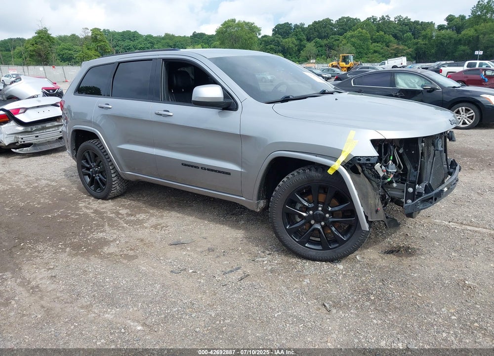 2017 JEEP GRAND CHEROKEE ALTITUDE 4X4 VIN: 1C4RJFAG0HC925004