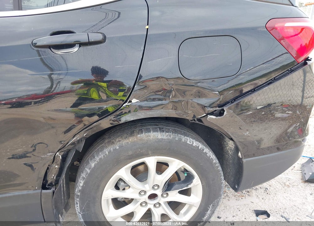2021 CHEVROLET EQUINOX FWD LT VIN: 2GNAXKEV3M6129077