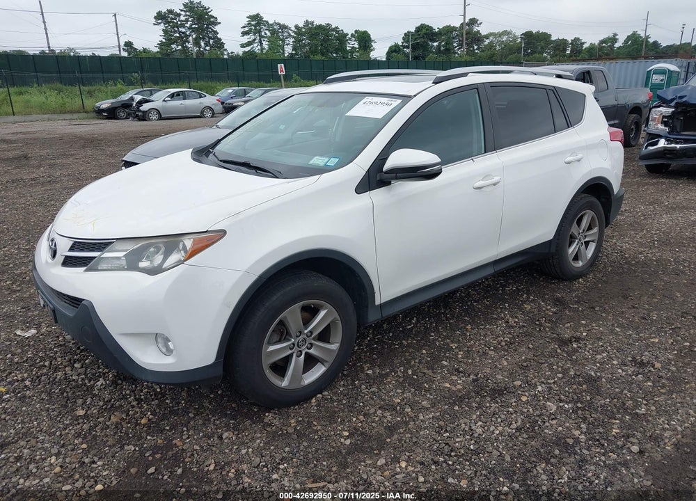 2015 TOYOTA RAV4 VIN: 2T3RFREV8FW394835