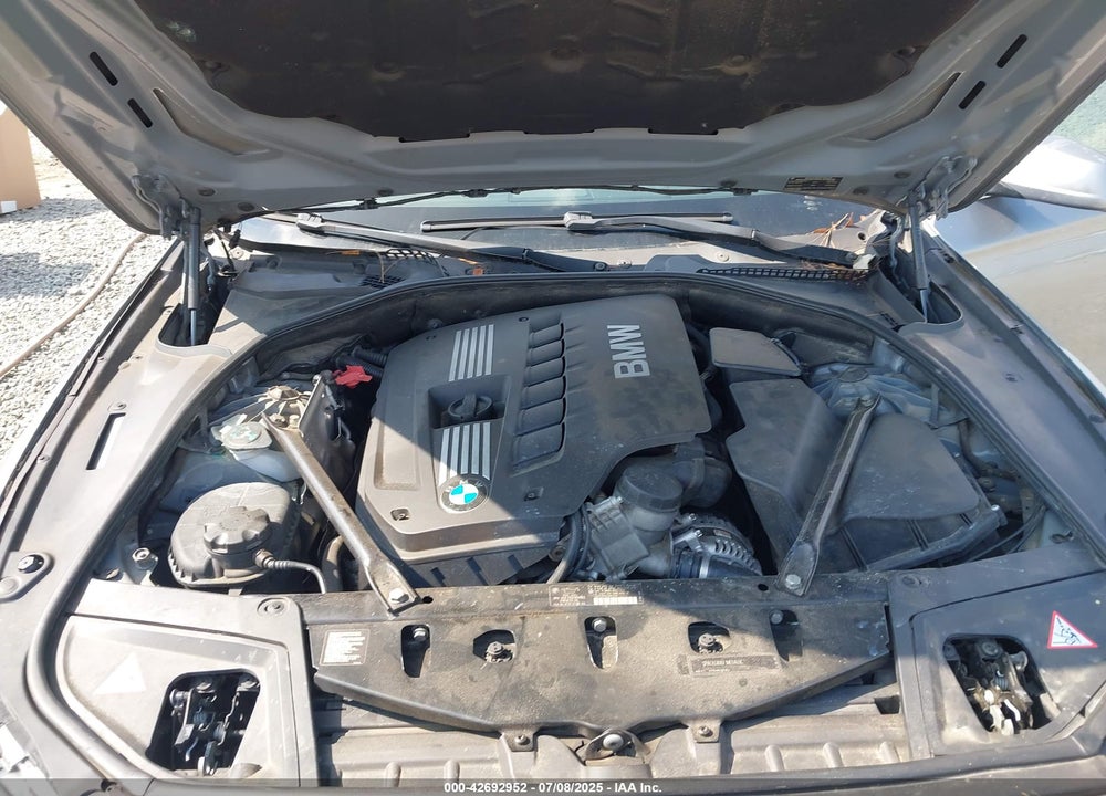 2011 BMW 528I VIN: WBAFR1C5XBC747908