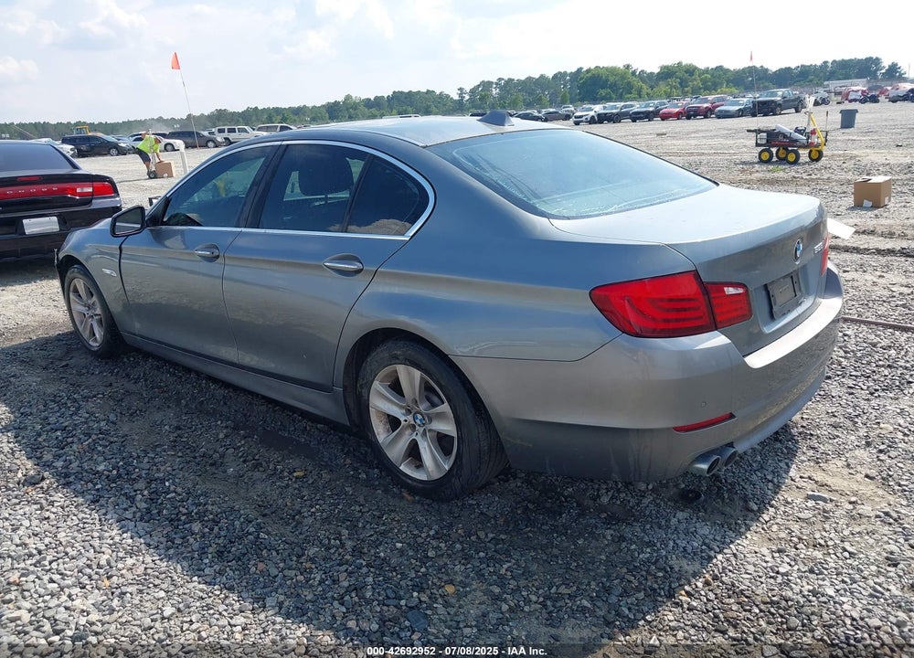 2011 BMW 528I VIN: WBAFR1C5XBC747908
