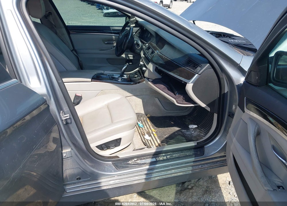 2011 BMW 528I VIN: WBAFR1C5XBC747908