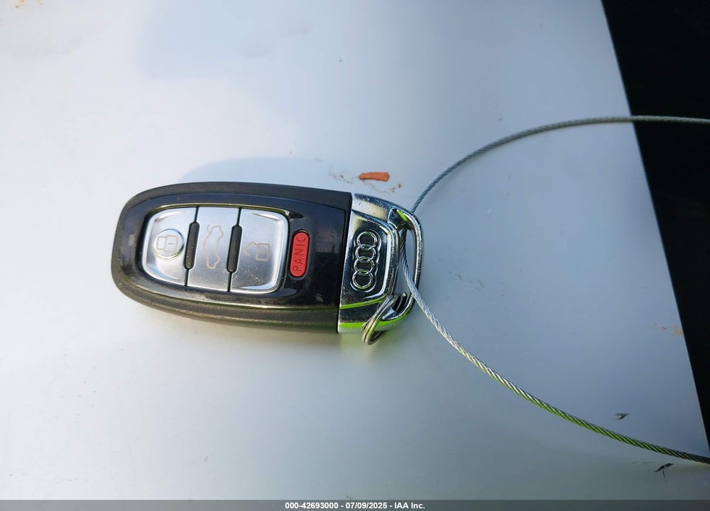 2011 AUDI A8 L VIN: WAURVAFD4BN018884