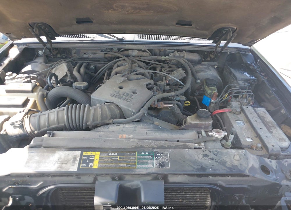 2002 FORD EXPLORER SPORT TRAC VIN: 1FMZU77E72UD39562