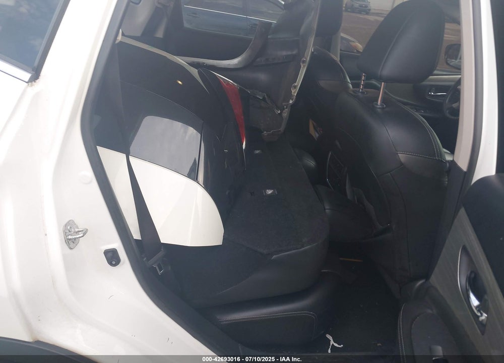 2018 NISSAN MURANO VIN: 5N1AZ2MH3JN104892