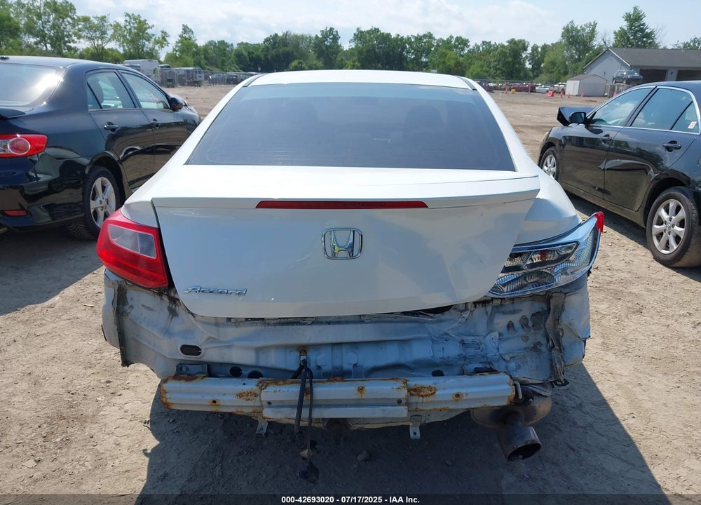 2014 HONDA ACCORD VIN: 1HGCT1B39EA011163