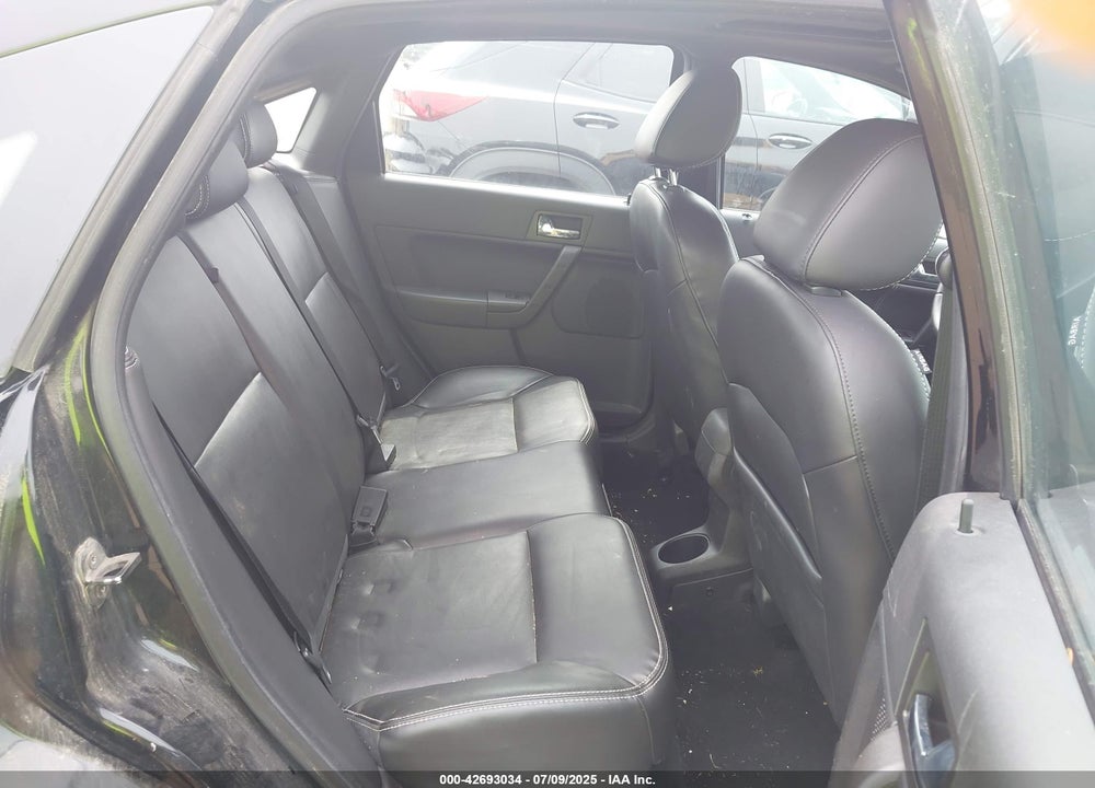 2010 FORD FOCUS VIN: 1FAHP3GN5AW237539
