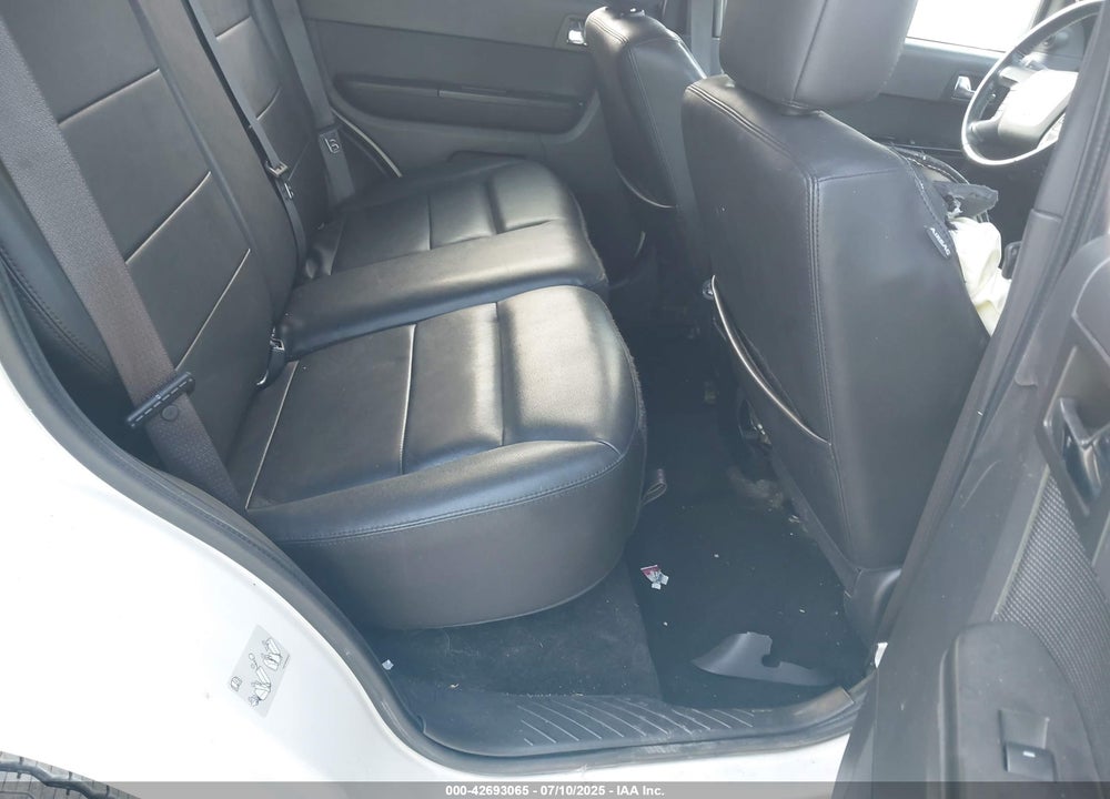 2011 FORD ESCAPE VIN: 1FMCU9EG1BKC16955