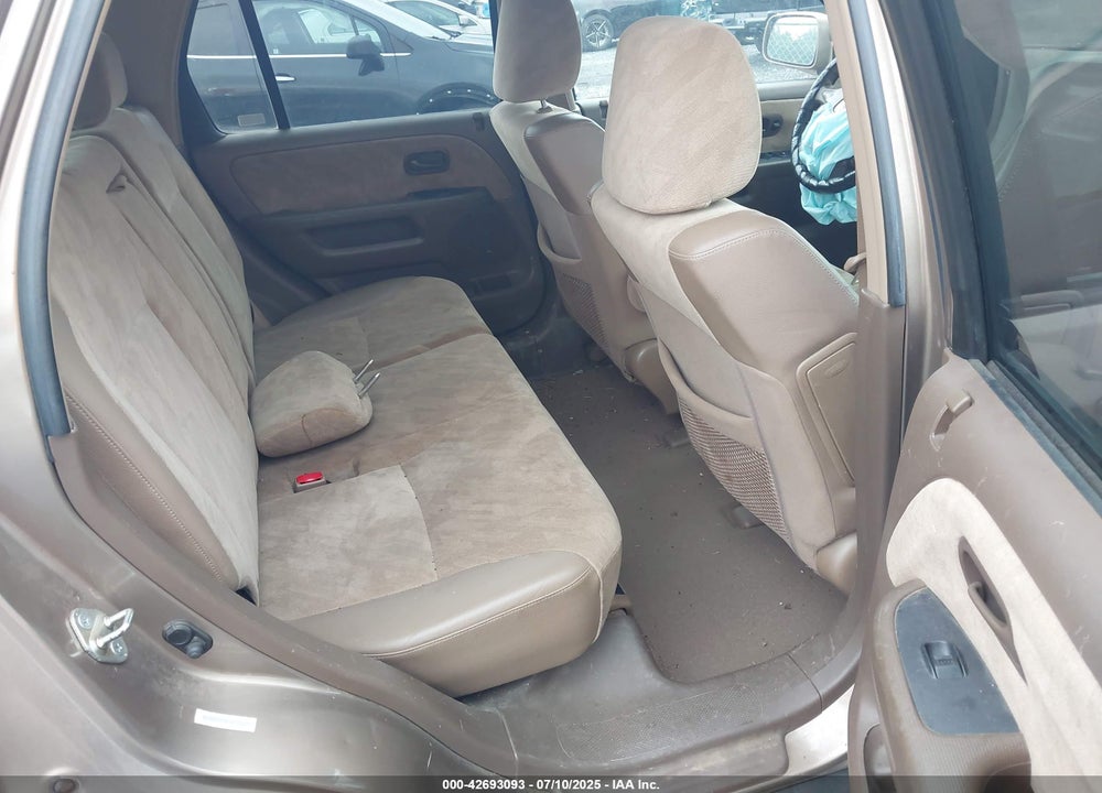 2003 HONDA CR-V VIN: SHSRD788X3U114360