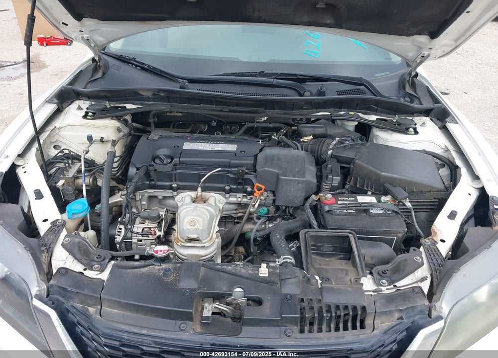 2013 HONDA ACCORD VIN: 1HGCT1B36DA014441