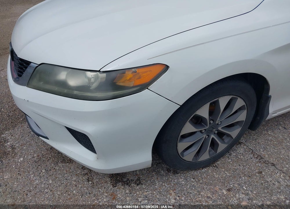 2013 HONDA ACCORD VIN: 1HGCT1B36DA014441