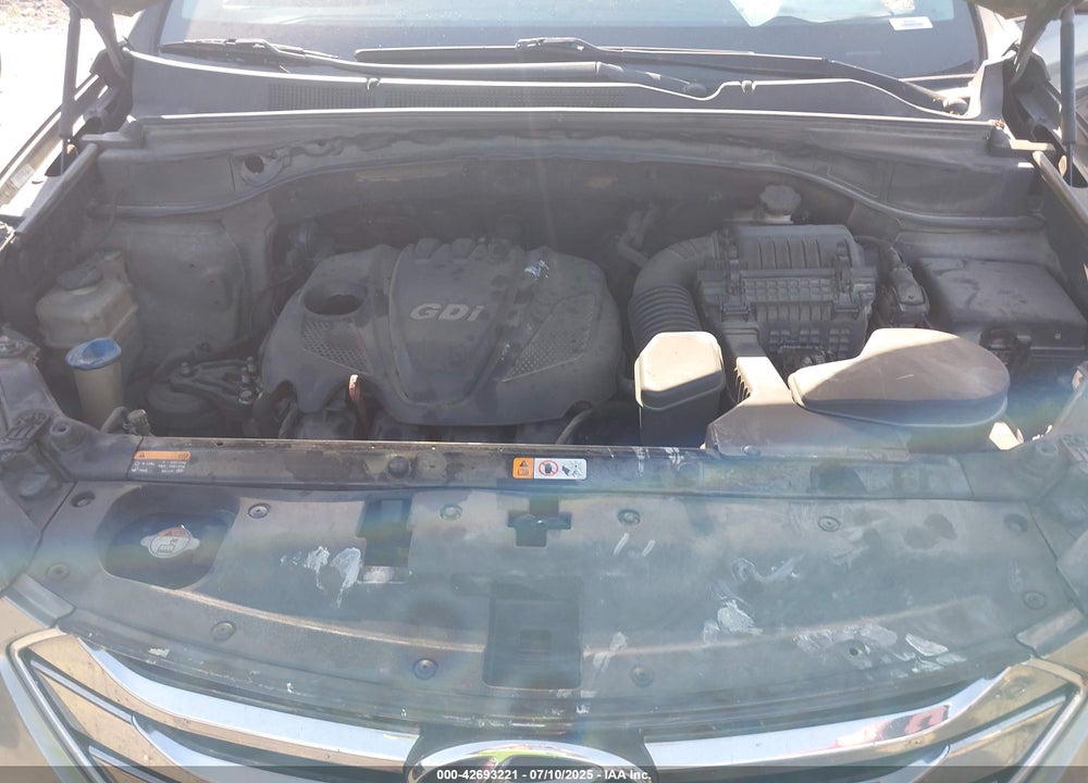 2013 HYUNDAI SANTA FE VIN: 5XYZTDLB4DG007794
