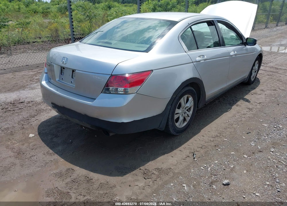 2009 HONDA ACCORD VIN: JHMCP26409C017115