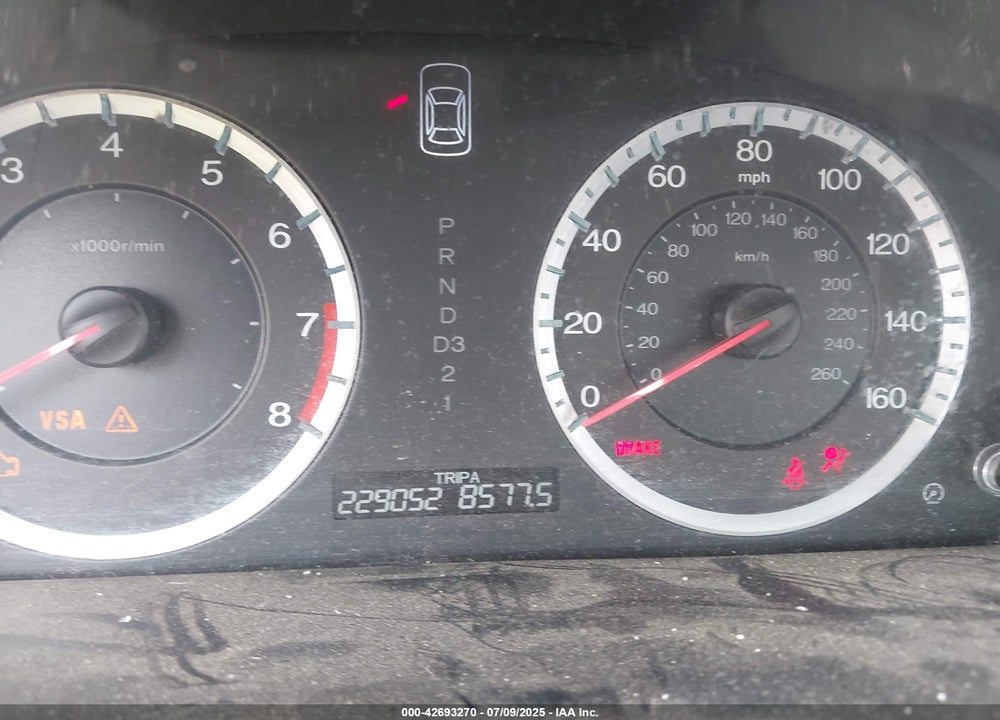 2009 HONDA ACCORD VIN: JHMCP26409C017115