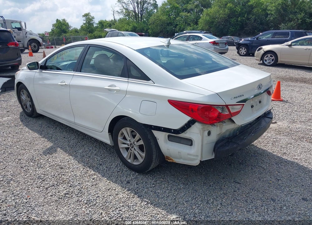 2011 HYUNDAI SONATA VIN: 5NPEB4AC0BH296739