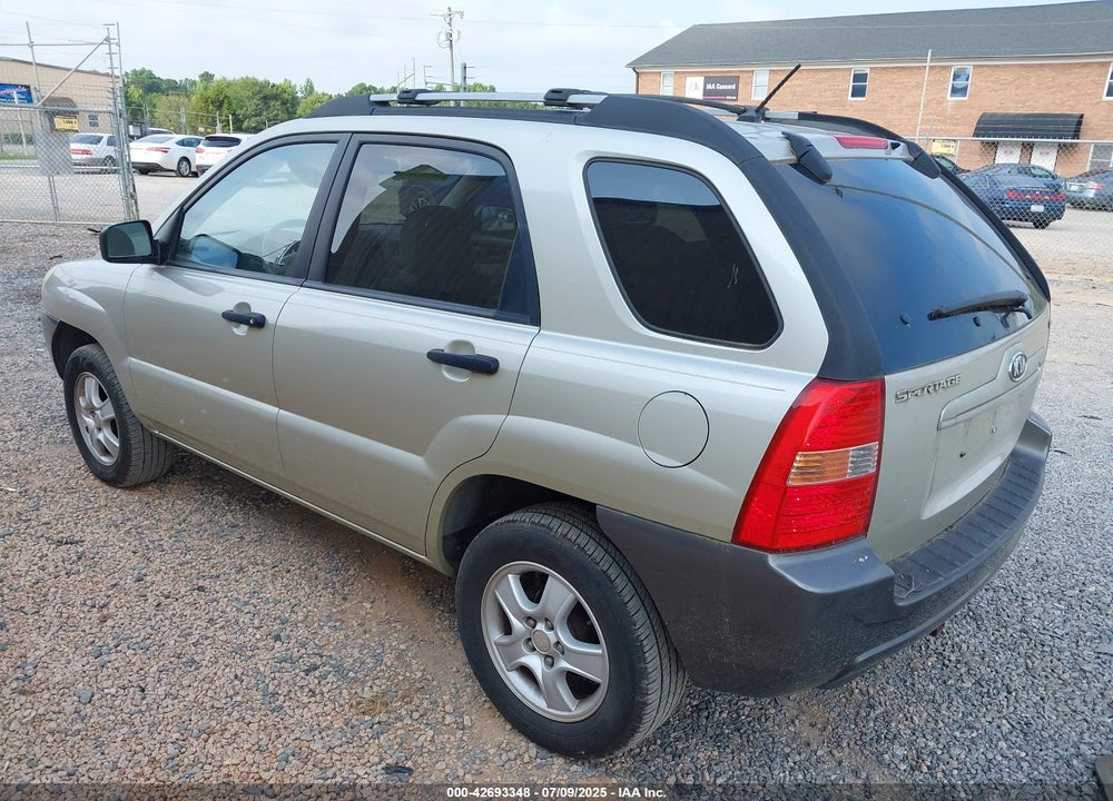 2008 KIA SPORTAGE VIN: KNDJF724987520311