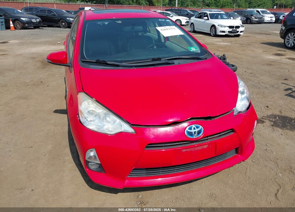 2014 TOYOTA PRIUS C VIN: JTDKDTB34E1069510