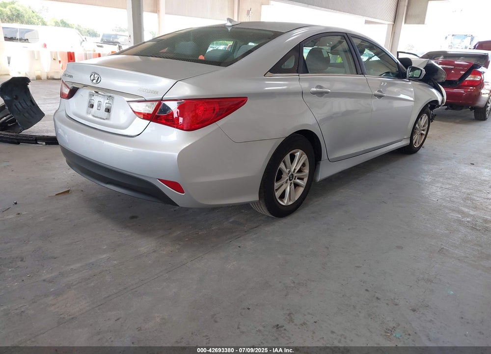 2014 HYUNDAI SONATA VIN: 5NPEB4AC9EH825268