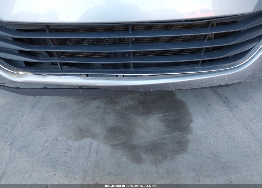 2015 HYUNDAI ELANTRA VIN: 5NPDH4AE8FH617542